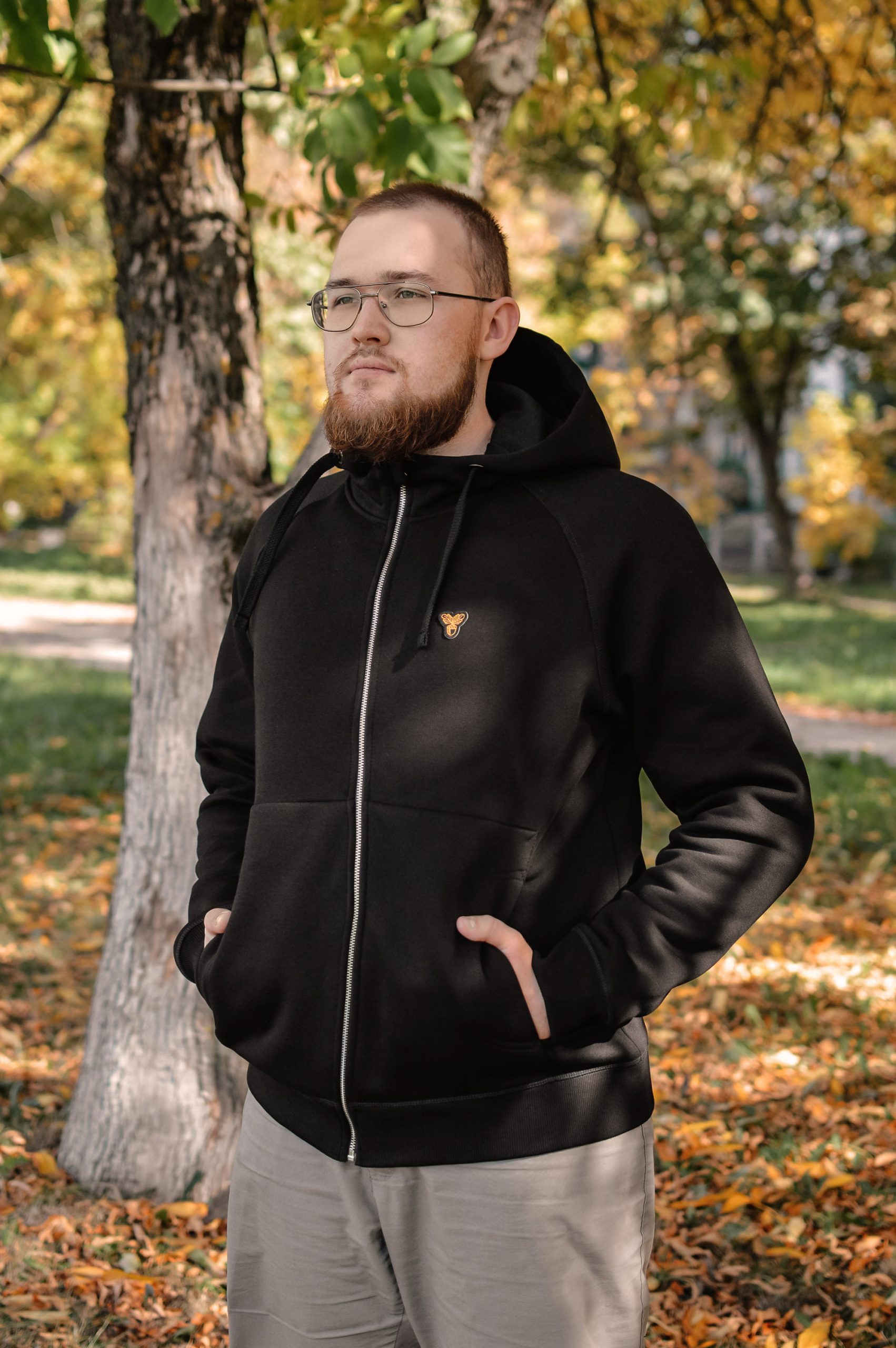 Зіпер «Жолуд» Чорны