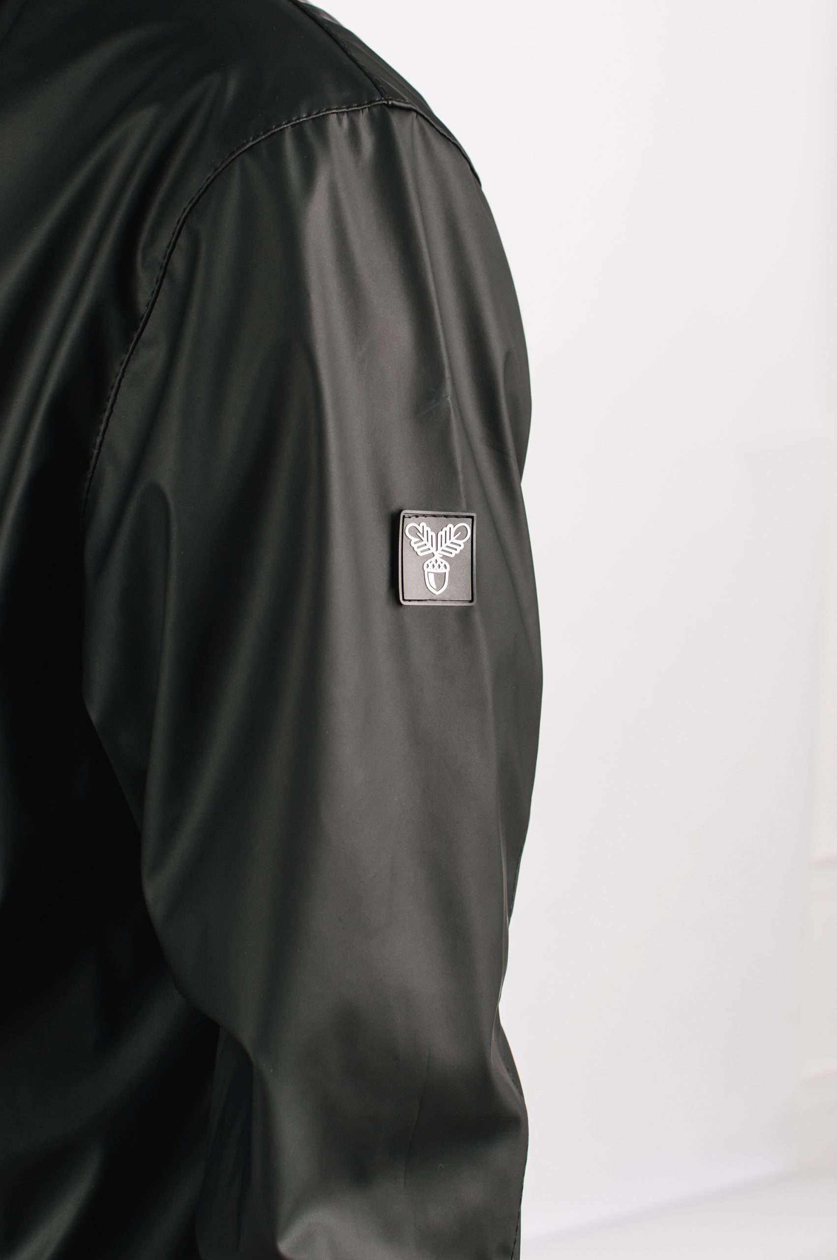 Плашч LSTR Black